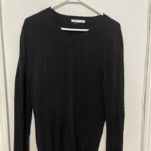 Cashmire black sweater